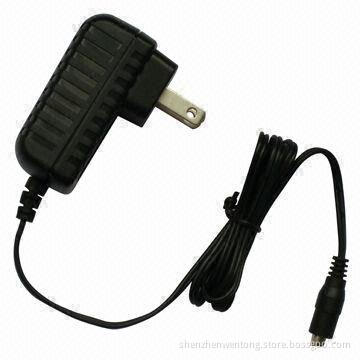 6W AC/DC Adapter with UL Plug and 100 to 240V AC Input Voltage, Measuring 74 x 40 x 30mm